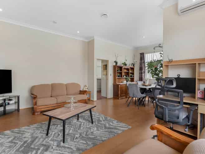 11 Ballydonegan Rise, East Tamaki