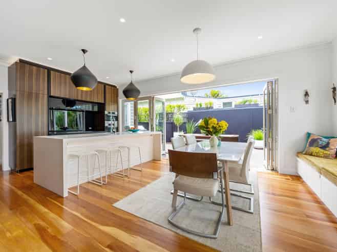 6 Bank Street, Mount Eden