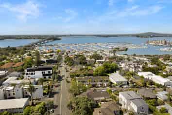 8/20 Shelly Beach Road, Ponsonby