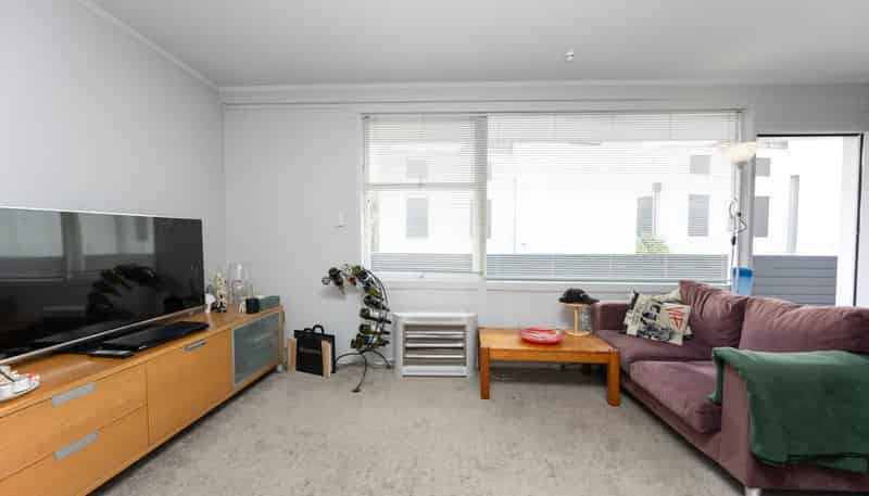 8/20 Shelly Beach Road, Ponsonby