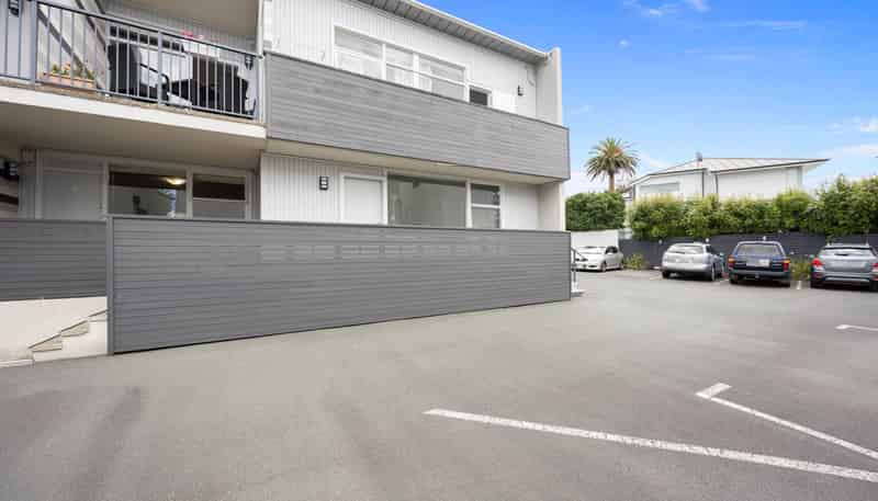 8/20 Shelly Beach Road, Ponsonby