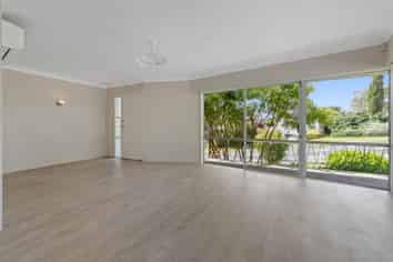 5 Murvale Drive, Bucklands Beach