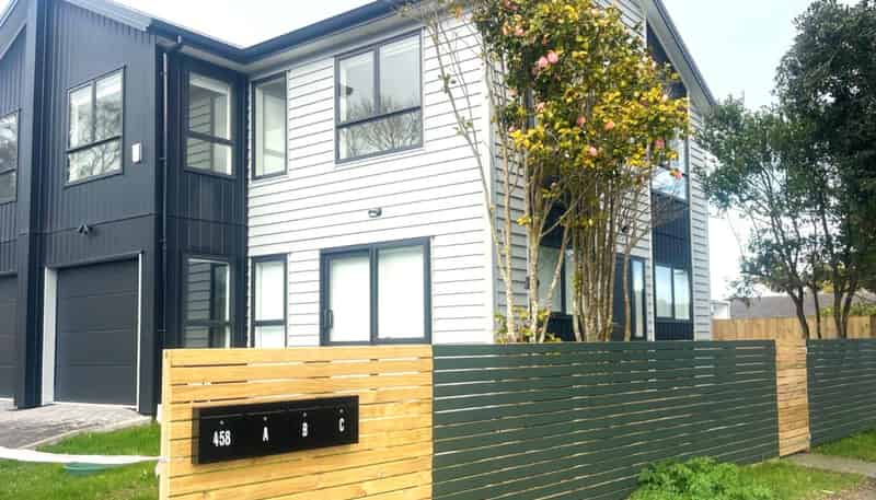 458 Weymouth Road, Weymouth