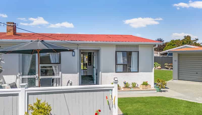 76b Gloucester Street, Greenmeadows