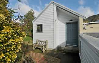 B/16 Ngarimu Grove, Ngaio