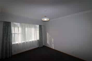 12  Highbury Drive, Levin