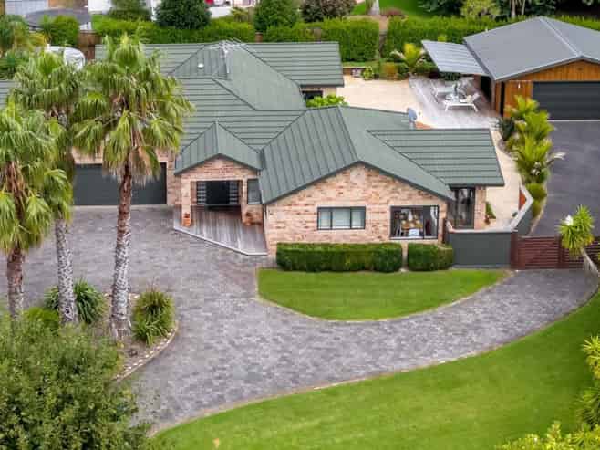 65 Sunny Crescent, Huapai