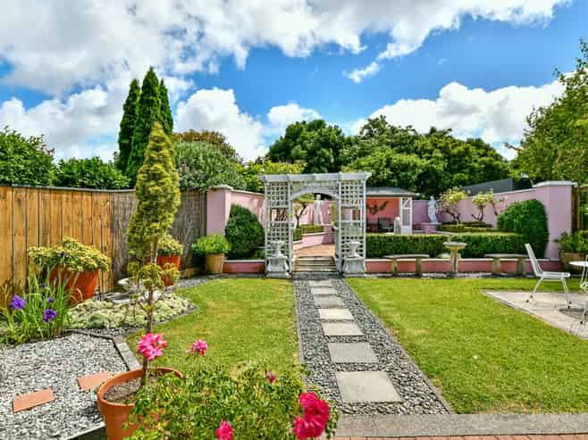 15 Trossach Place, Wattle Downs