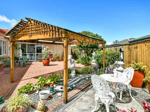 15 Trossach Place, Wattle Downs