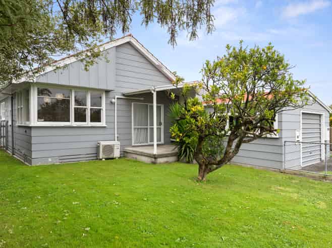 126 Lytton Road, Te Hapara