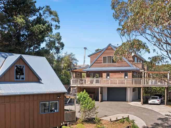 150 Wade River Road, Whangaparaoa