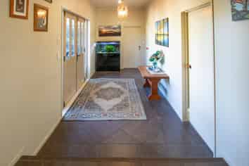 13 Earle Road, Broadlands