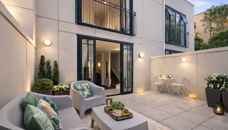 2B/8 Farnham Street, Parnell