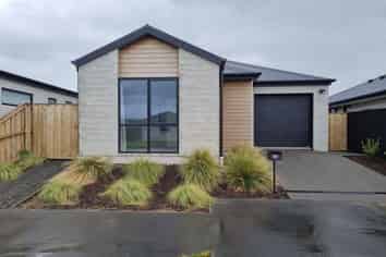 81 O'Reilly Road, Lincoln