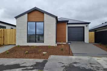 81 O'Reilly Road, Lincoln