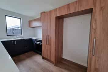 81 O'Reilly Road, Lincoln