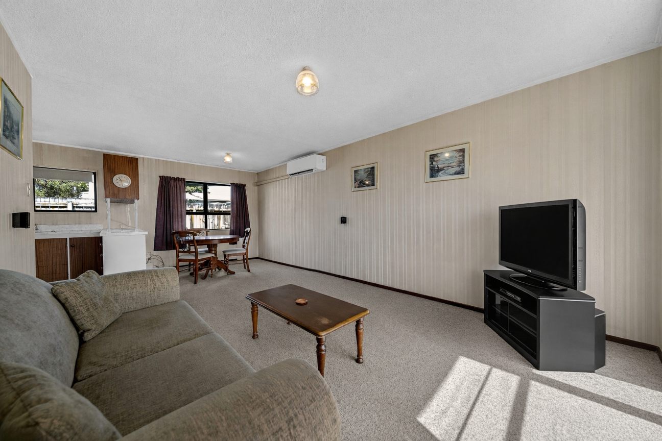 Original Charm with Excellent Potential - Aanzicht 2