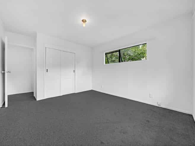 26 Lambrown Drive, Totara Vale