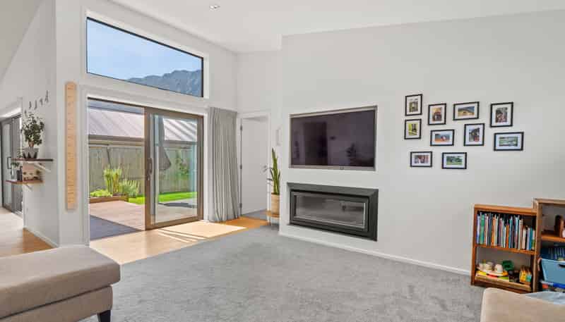 17 Howden Drive, Hanley's Farm, Jacks Point