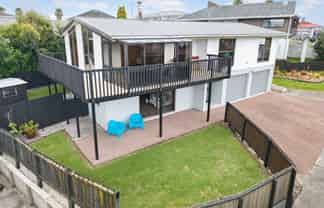 203 Hibiscus Coast Highway, Red Beach