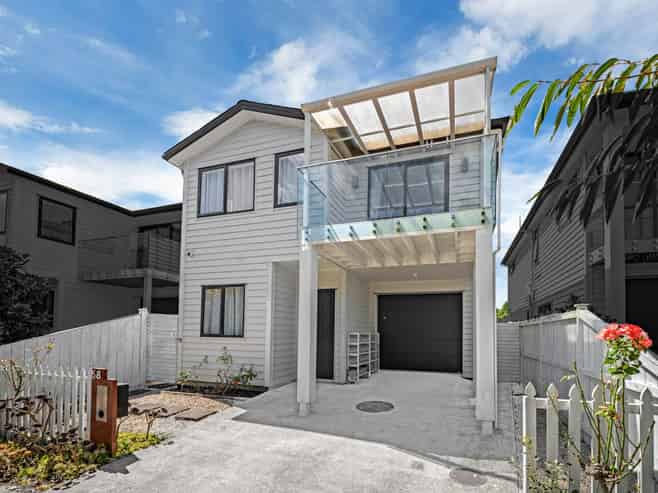 68 Kano Way, Hobsonville