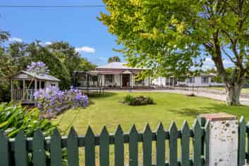 77 Sedcole Street, Pahiatua
