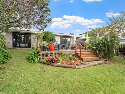 38 Scott Road, Stanmore Bay