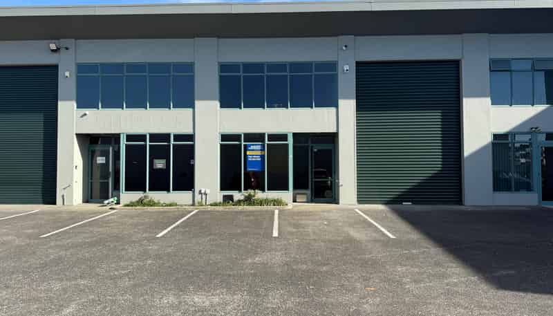 Unit 4/15 Paramount Drive, Henderson