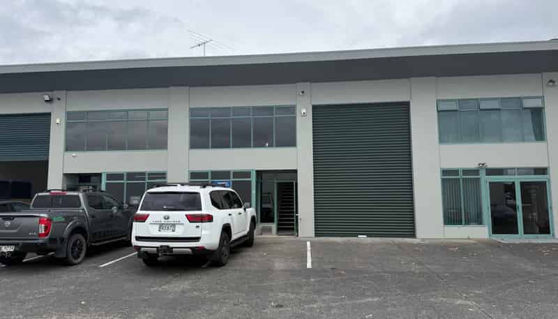 Unit 4/15 Paramount Drive, Henderson