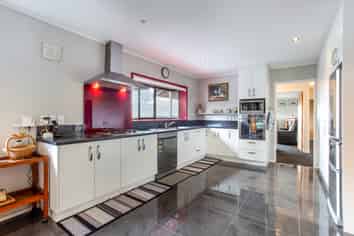 21 Barker Rise, Albany