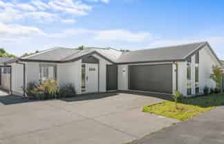 28A Hooker Avenue, Bryndwr