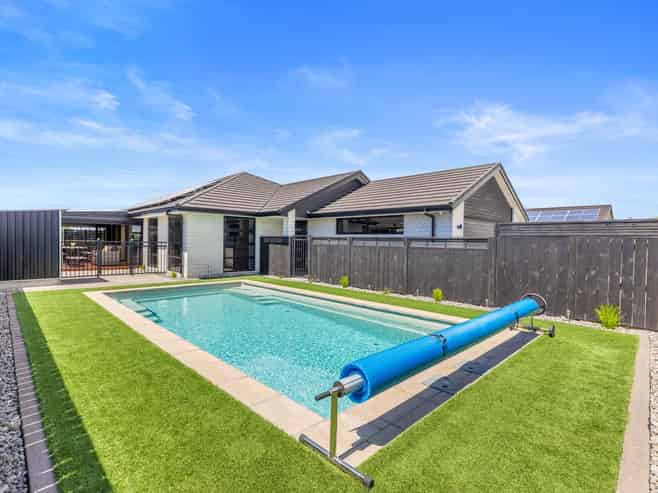 32 Drabble Crescent, Papamoa