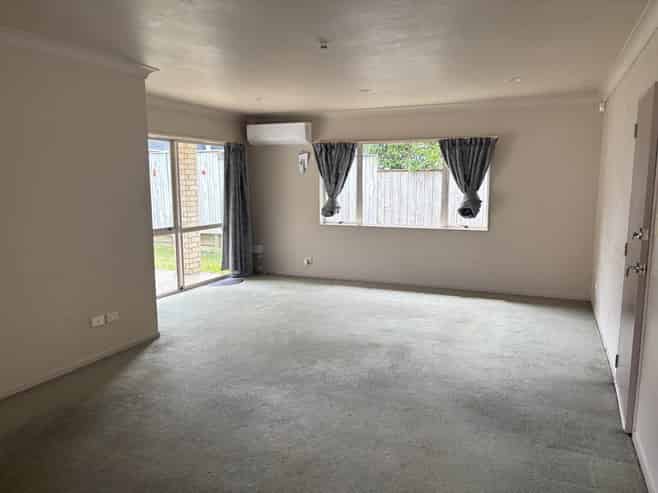 6/10 Ridge Road, Howick