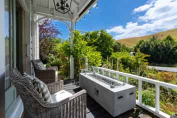 8 and 8A Harrington Place, Lawrence