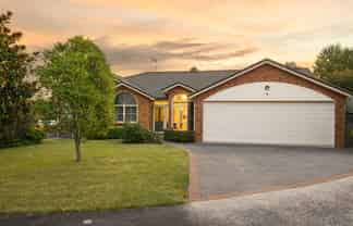 7 Guernsey Place, Grandview Heights