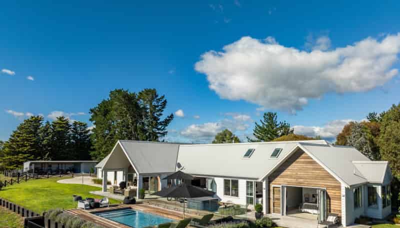 1232 Taihape Road, Sherenden