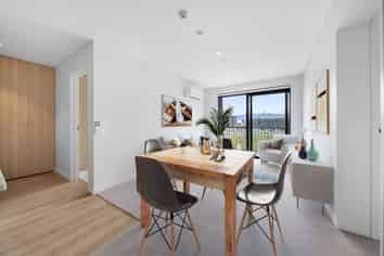 611/10 Copper Beech Avenue, Frankton