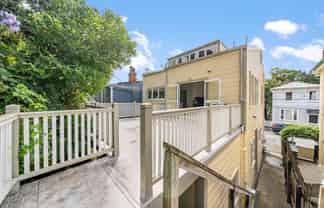 330 Tinakori Road, Thorndon