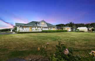 108 South Head Road, Helensville