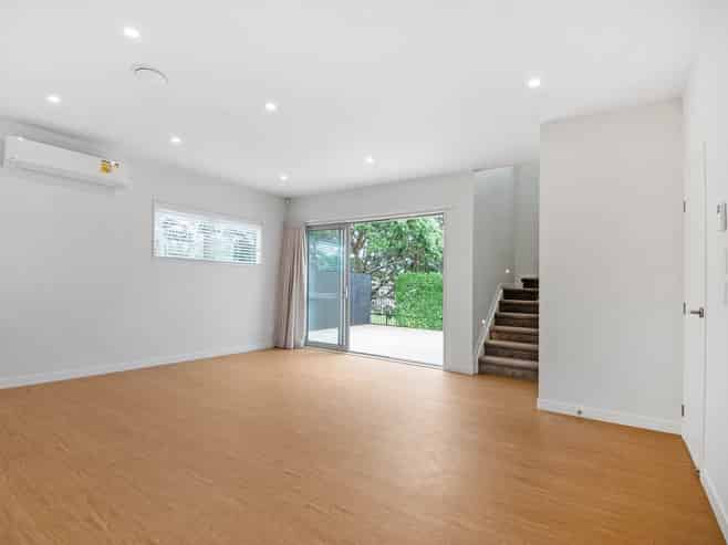 10 Paku Lane, Mount Wellington