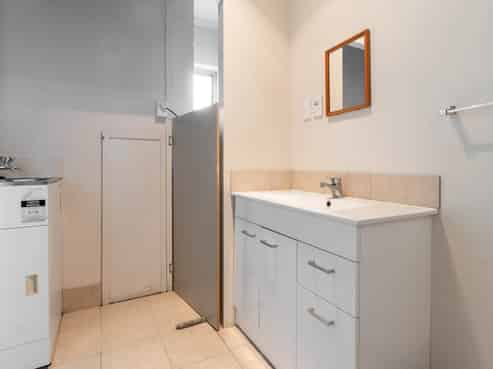 8/30 Princes Street East, Otahuhu