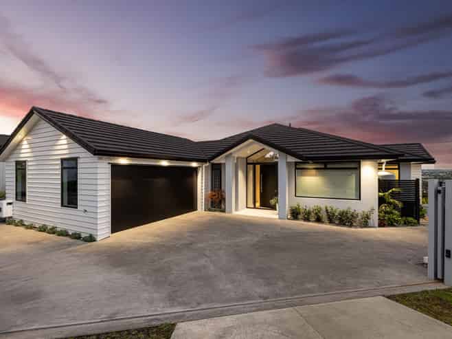 2 Ascot Way, Orewa