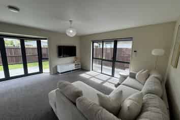 87A Forfar Street, Saint Albans