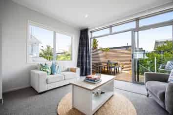 74 Caldera Drive, Long Bay