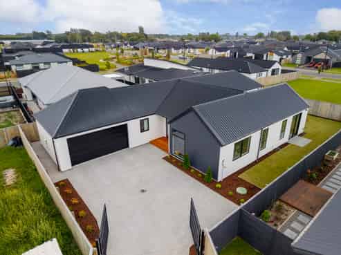 11 Lorenzos Lane, Halswell