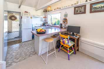 6A Nikau Street, Tawhero