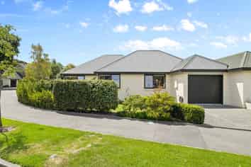 16 Buchanan Place, Allenton