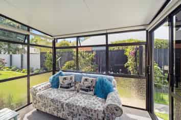 16 Buchanan Place, Allenton