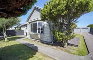 423 Tweed Street, Georgetown