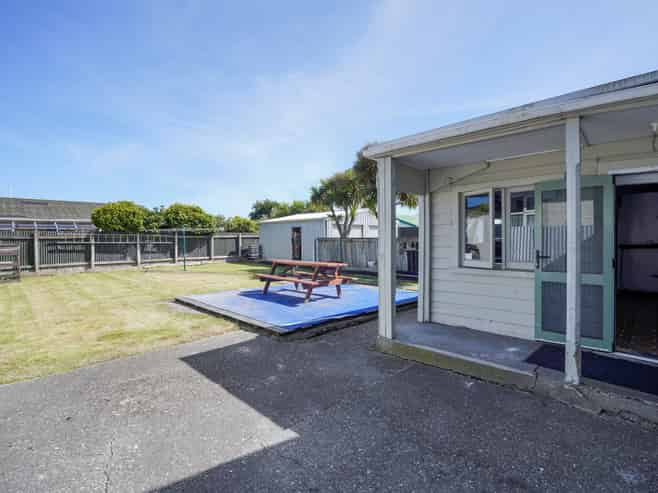 423 Tweed Street, Georgetown